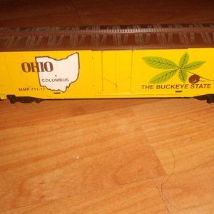 HO train car Mantua Ohio State MMP 711-17 boxcar railroad display